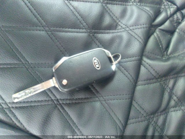 3KPF24AD1KE020281 KIA Forte Lxs