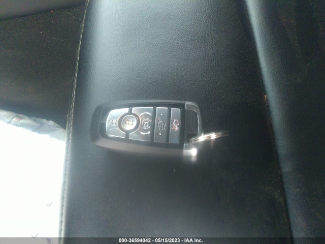 Ford EXPLORER XLT 2021 1FMSK8DH8MGA44581 Image 3