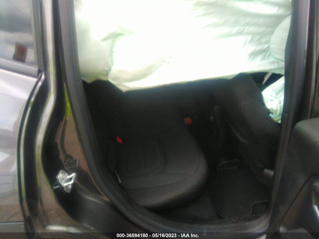 2021 JEEP RENEGADE LATITUDE FWD VIN: ZACNJCBB8MPN28448