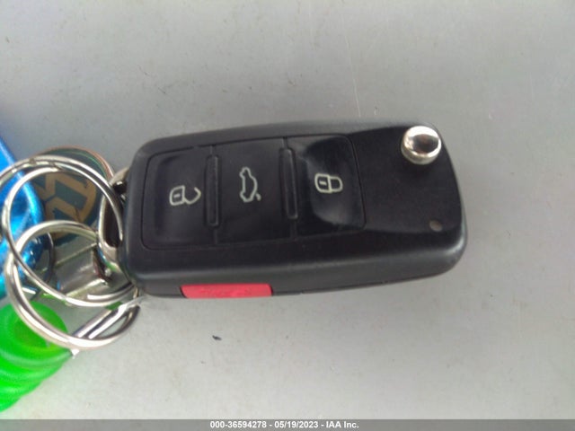 WVGAV3AX4EW581117 Volkswagen Tiguan Sel