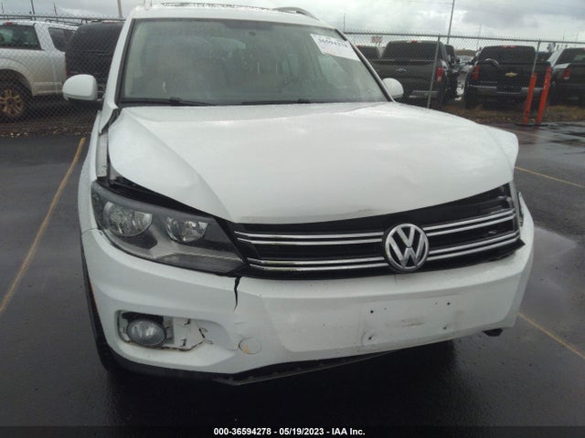 WVGAV3AX4EW581117 Volkswagen Tiguan Sel
