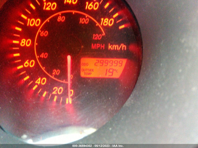2003 TOYOTA MATRIX STD/XR VIN: 2T1LR32E83C705765