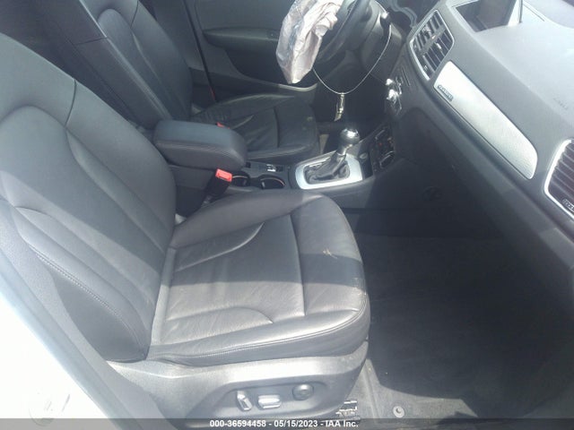 WA1EFCFS0GR005763 Audi Q3 Premium Plus