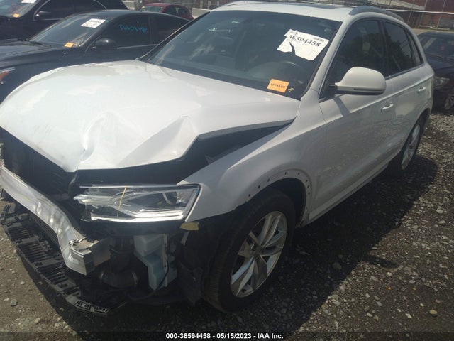 WA1EFCFS0GR005763 Audi Q3 Premium Plus