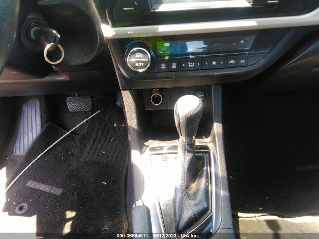 Toyota COROLLA LE 2015 5YFBURHE9FP232693 Image 3