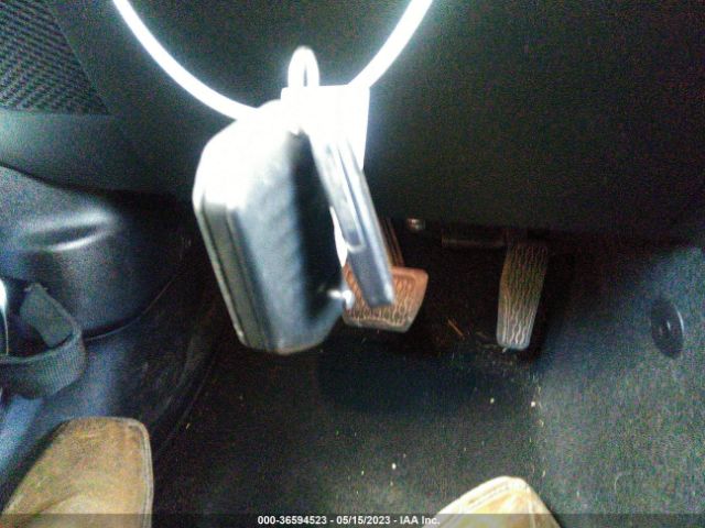 1C4HJXDN2JW283692 Jeep Wrangler Unlimited Sport