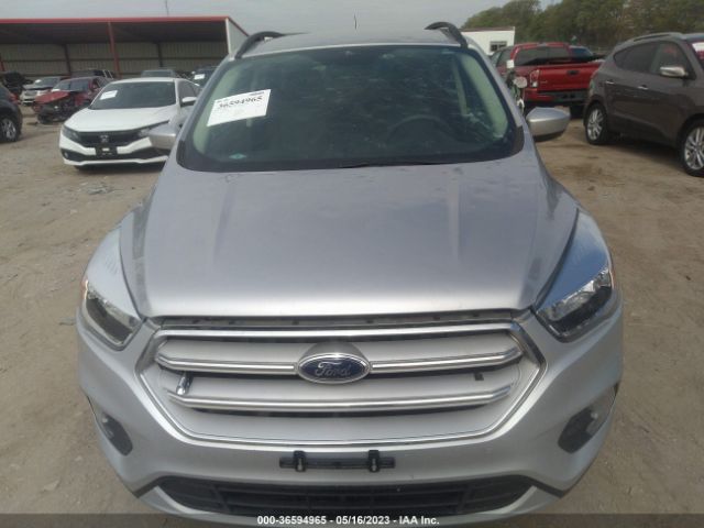 1FMCU0GD7JUC58080 Ford ESCAPE SE