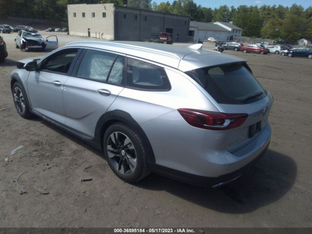 W04GU8SX1J1041318 Buick Regal Tourx Preferred
