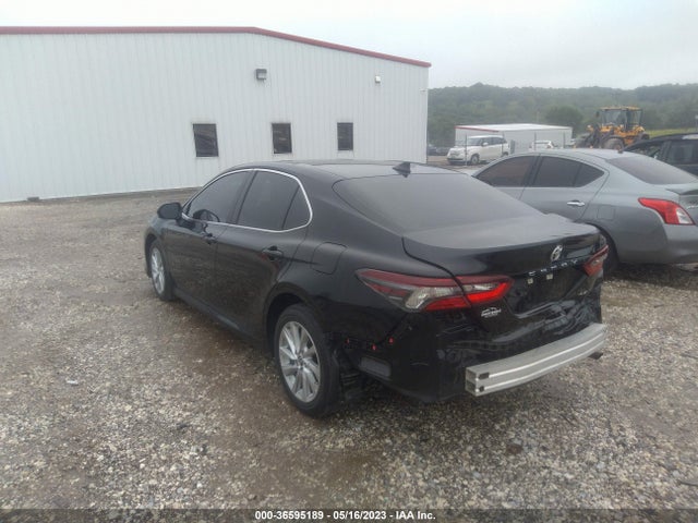 Toyota CAMRY LE 2022 4T1C11AK8NU634555 Image 4
