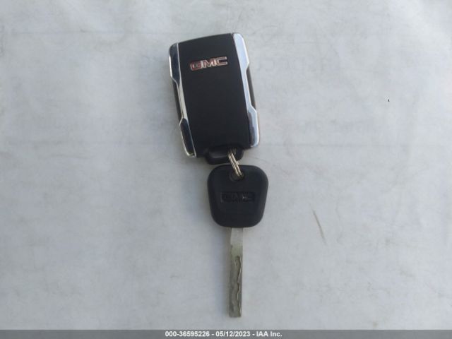 1GT12UEY0JF180471 GMC Sierra 2500hd Denali