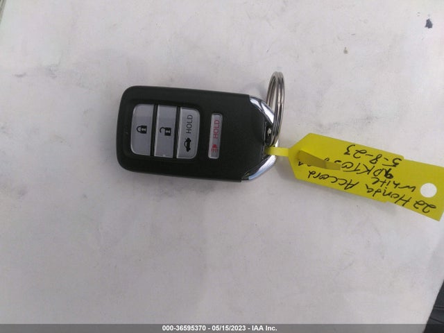 2022 Honda Accord, VIN: 1HGCV1F33NA084856