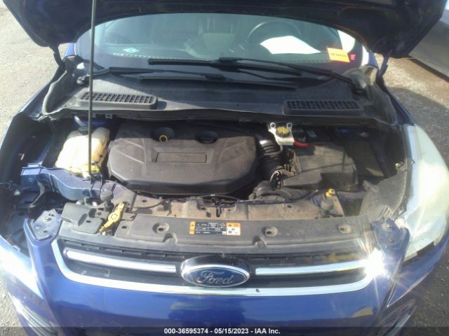 1FMCU0J9XFUB95701 Ford Escape Titanium