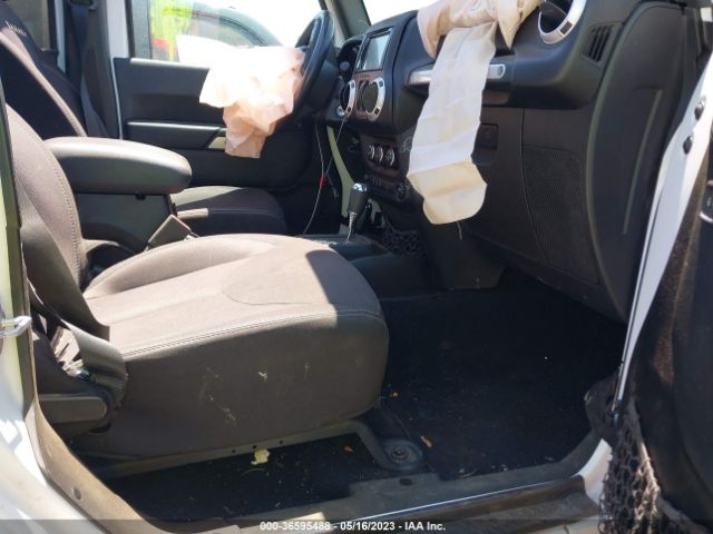 1C4BJWEG7EL183109 Jeep Wrangler Unlimited Sahara