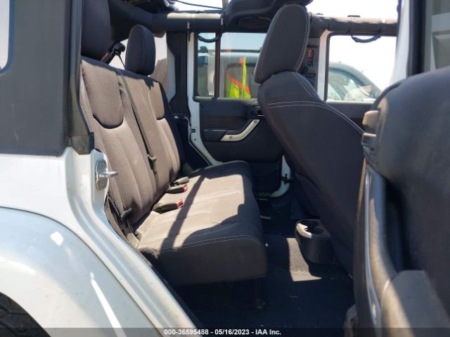1C4BJWEG7EL183109 Jeep Wrangler Unlimited Sahara
