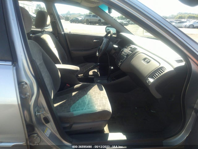 2002 HONDA ACCORD SDN EX VIN: 1HGCG56672A110169