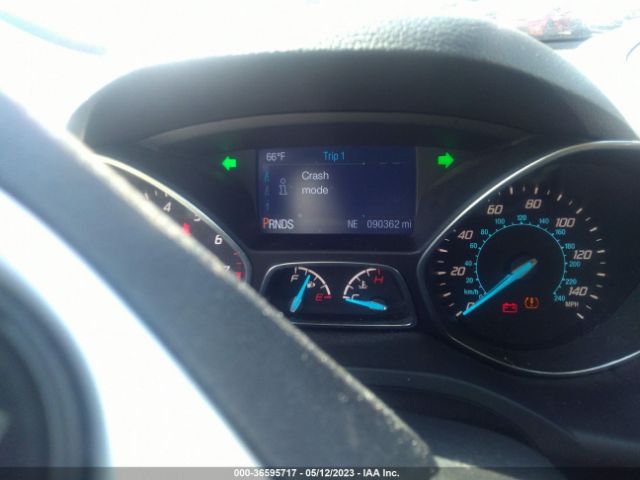 1FMCU0GX3EUB29818 Ford ESCAPE SE