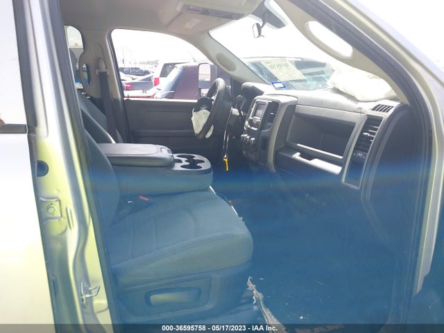 3C6UR5CJ2HG624728 RAM 2500 Tradesman