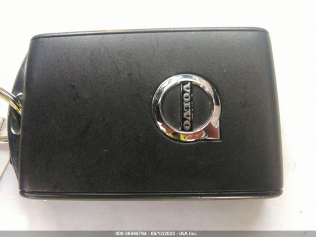 7JR102FK5KG002637 Volvo S60 Momentum
