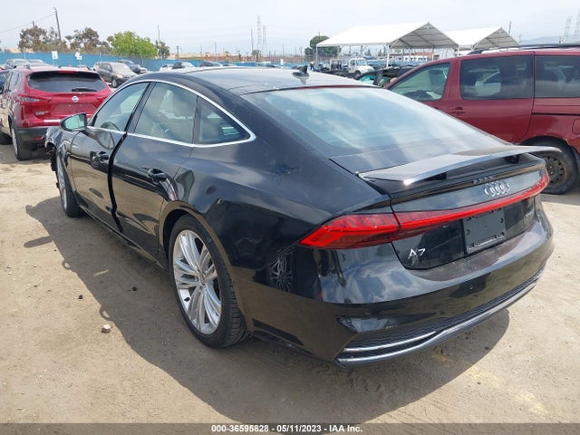 WAUU2AF26KN027104 Audi A7 Premium Plus