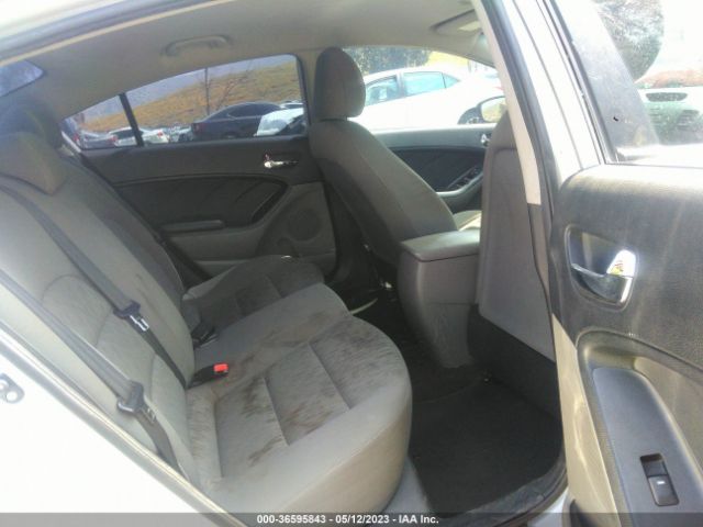 KNAFK4A62F5426828 KIA FORTE LX