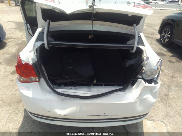 Chevrolet Cruze 1lt 2014 1G1PC5SB7E7235553 Image 6