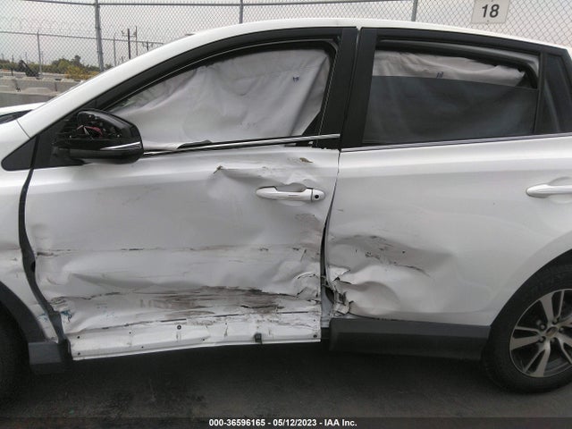 Toyota Rav4 Xle 2017 2T3WFREV4HW403892 Image 7