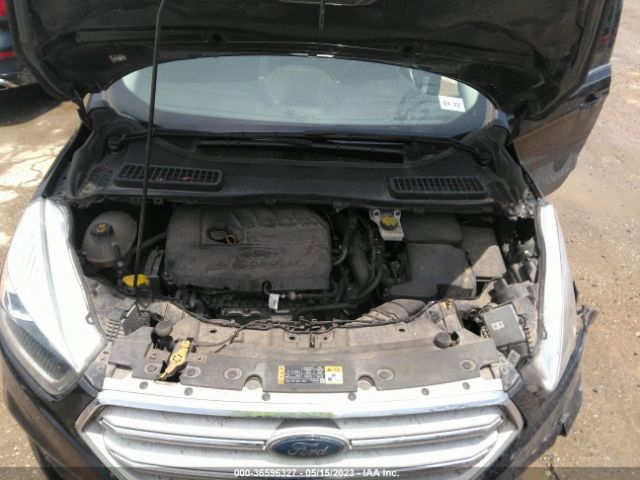 1FMCU0HDXJUC34094 Ford ESCAPE SEL