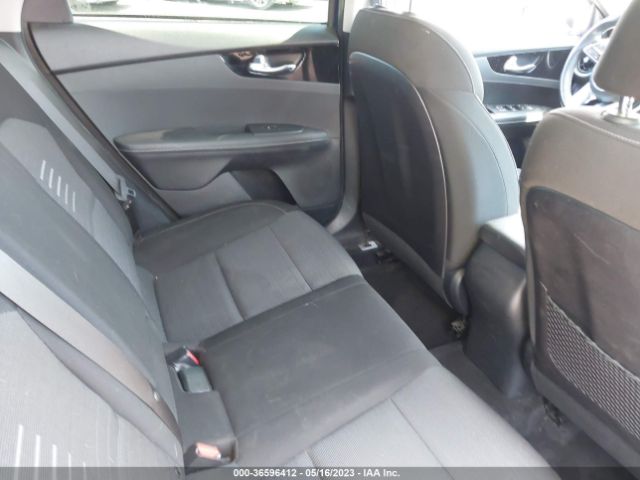 3KPF34AD6KE104366 KIA FORTE S