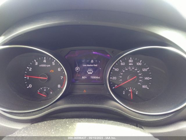 KNDMB5C15G6215670 KIA SEDONA LX