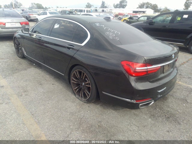 BMW 7 Series 740i 2016 WBA7E2C58GG547499 Image 4