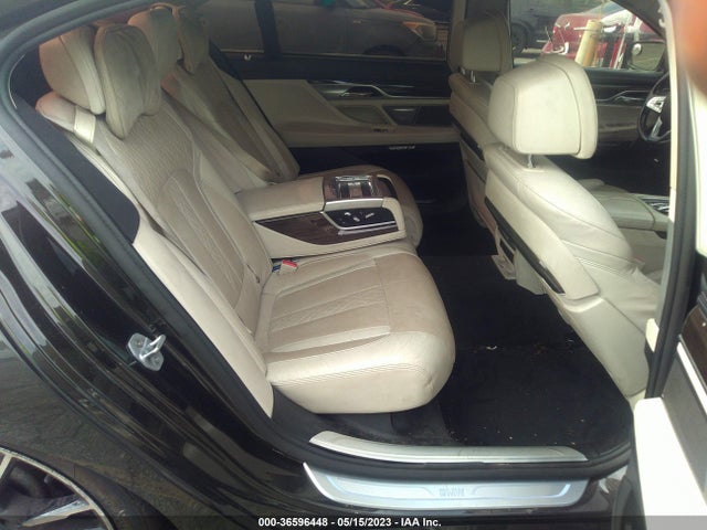 BMW 7 Series 740i 2016 WBA7E2C58GG547499 Image 9