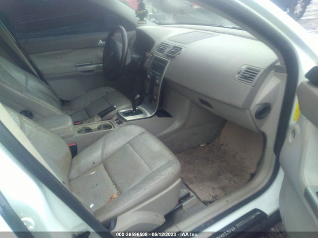 2006 VOLVO S40 2.4L VIN: YV1MS382062189288