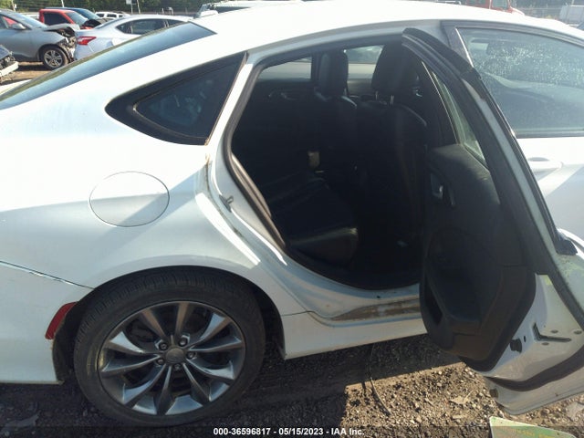 Chrysler 200 S 2015 1C3CCCBB2FN541426 Image 8