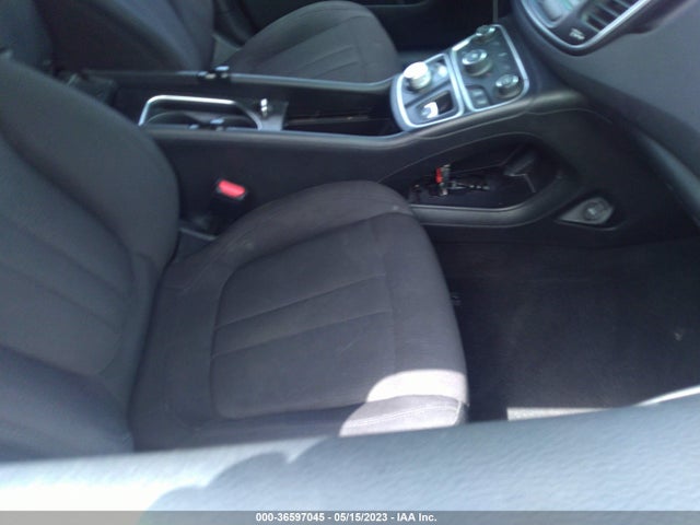 1C3CCCAB6FN699009 Chrysler 200 Limited