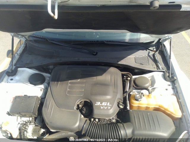 2C3CCAAG1EH375716 Chrysler 300