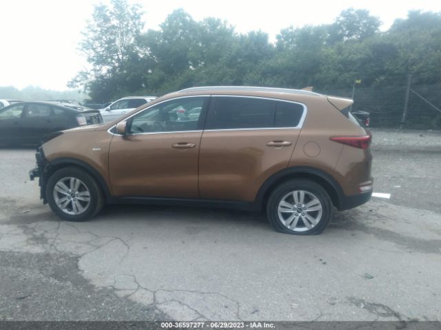 KNDPMCAC8H7285529 KIA Sportage Lx