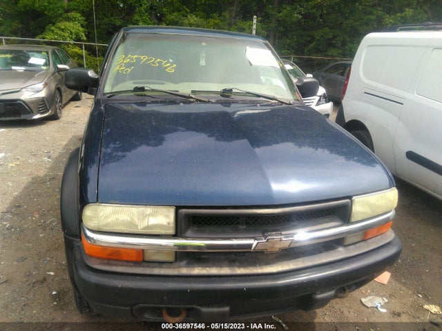 2003 CHEVROLET S-10 LS VIN: 1GCCT19X438117449