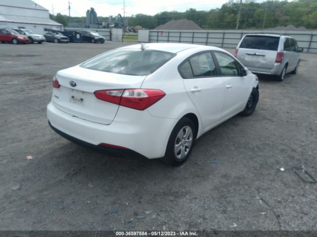 KNAFK4A60G5457447 KIA FORTE LX