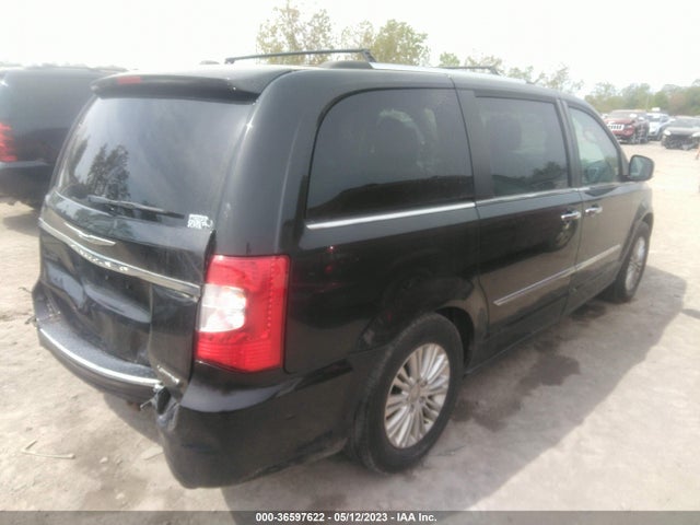 2C4RC1GG3ER453517 Chrysler Town & Country Limited