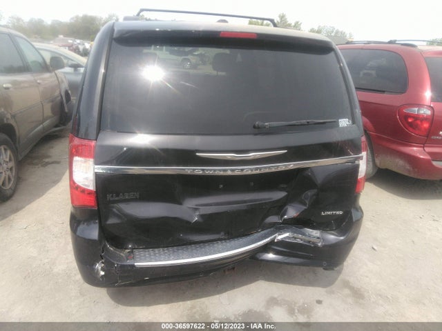 2C4RC1GG3ER453517 Chrysler Town & Country Limited