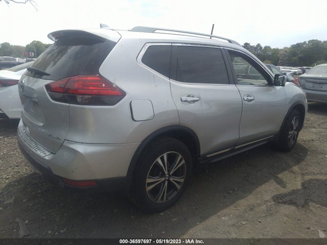 2017 NISSAN ROGUE SL VIN: 5N1AT2MVXHC877422