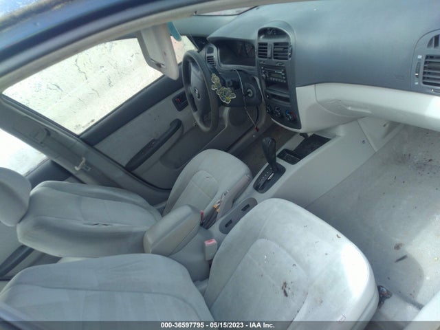 2004 KIA SPECTRA LX/EX VIN: KNAFE121345015279
