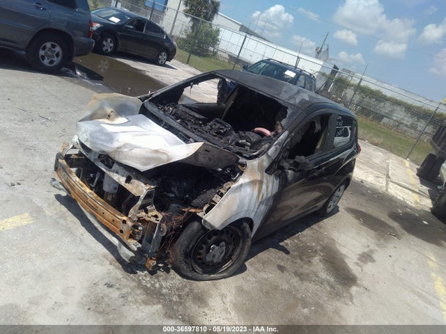 Chevrolet SPARK LS 2021 KL8CB6SA2MC707078 Image 2