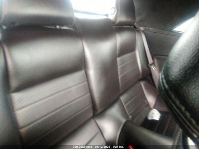 1ZVBP8EM0E5215609 Ford Mustang V6