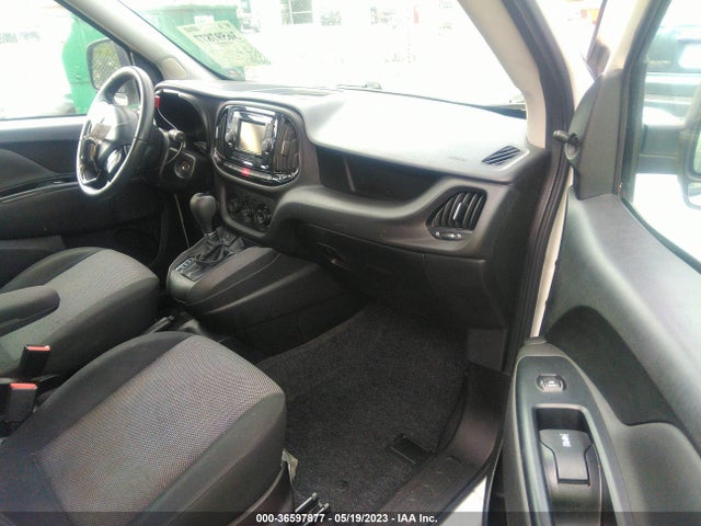 RAM Promaster City Cargo Van Tradesman 2015 ZFBERFAT1F6A77690 Image 5
