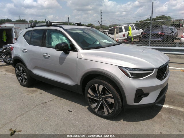 2023 Volvo XC40, VIN: YV4L12UX5P2985890