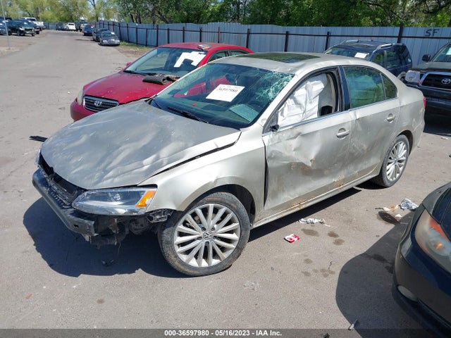 3VWL07AJ9EM321226 Volkswagen Jetta Sedan Sel