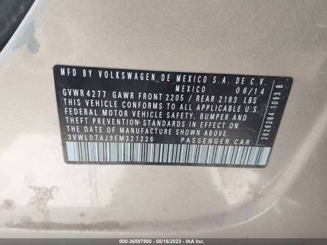 3VWL07AJ9EM321226 Volkswagen Jetta Sedan Sel