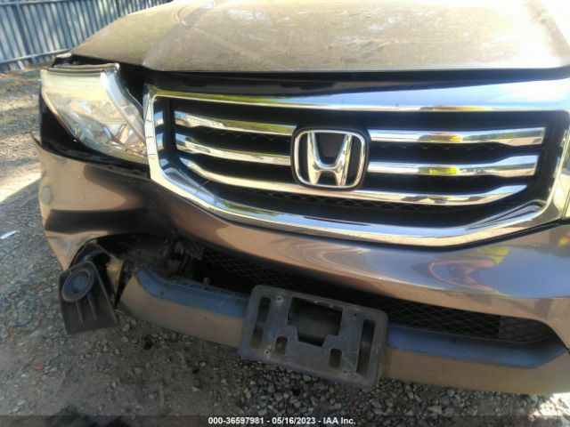 5FNYF4H28EB021878 Honda PILOT LX