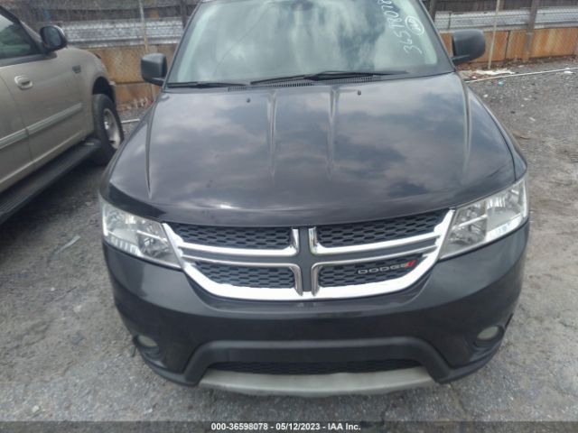 3C4PDCAB5JT171111 Dodge JOURNEY SE